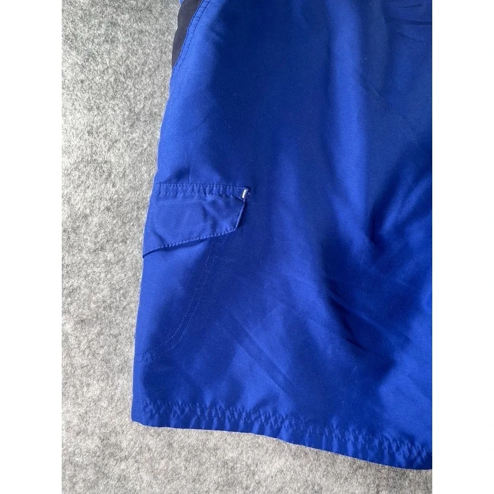 Nike men's blue mesh-lined swim trunks Size L‎